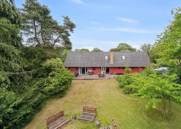 Farma Scenic Area Close To Forest Golf And